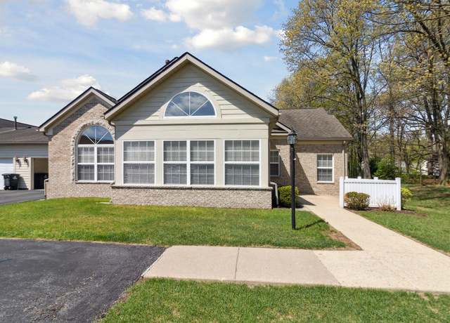 Property at 36160 Abbey Dr, Westland, MI 48185, 2 beds, 2 baths