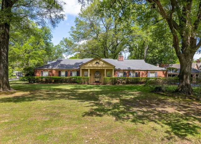 Property at 4276 S Montrose Dr, Memphis, TN 38117, 3 beds, 3.5 baths