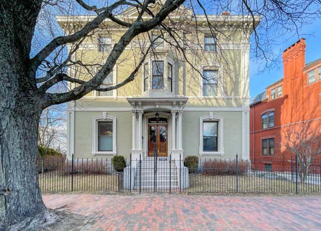 Property at 727 Congress St #5, Portland, ME 04102, 2 beds, 1 bath