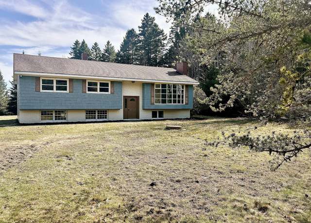 Property at 43 Stagecoach Rd, Machias, ME 04654, 3 beds, 1.5 baths