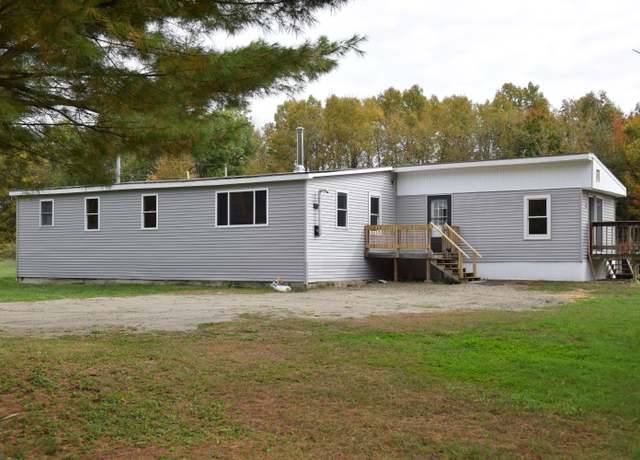 Property at 649 Mutton Ln, Clinton, ME 04927, 4 beds, 1 bath