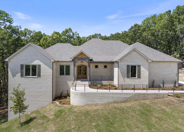 Property at 106 Bear Den Ct, Little Rock, AR 72223, 5 beds, 4.5 baths