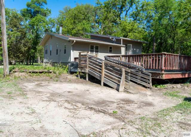 Property at 1621 Ridge Rd Lot B, Fremont, NE 68025, 2 beds, 1 bath