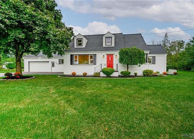 Property at 4873 Creek Rd, Lewiston, NY 14092, 4 beds, 2 baths