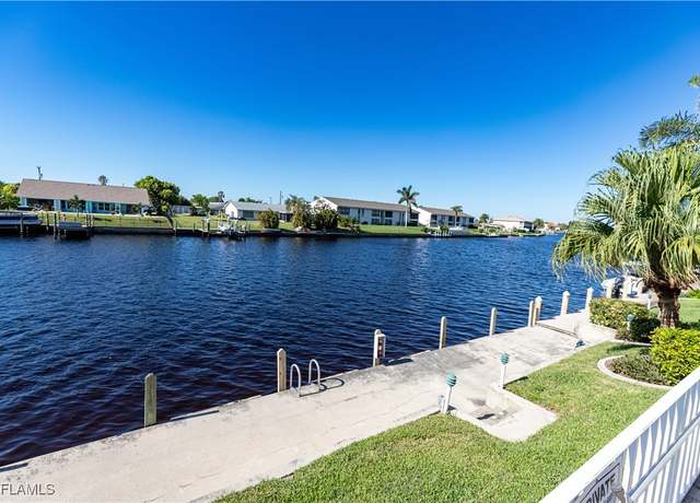 Property at 4012 SE 12th Ave #208, Cape Coral, FL 33904, 2 beds, 2 baths