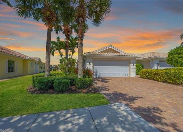 Property at 8225 Xenia Ln, Naples, FL 34114, 2 beds, 2 baths