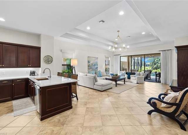 Property at 7591 Moorgate Point Way, Naples, FL 34113, 3 beds, 2 baths