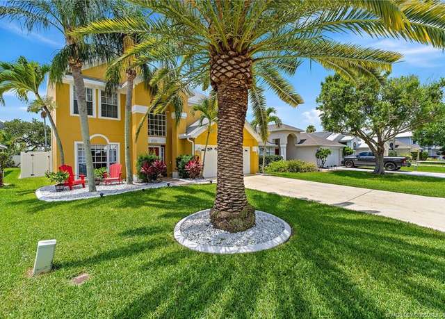 Property at 728 NW Waterlily Pl, Jensen Beach, FL 34957, 4 beds, 2.5 baths