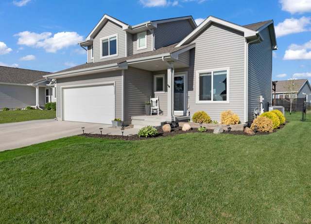 Property at 3307 Locust St SW, Bondurant, IA 50035, 4 beds, 3.5 baths