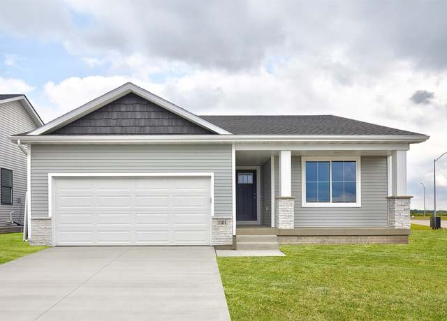 Property at 1101 Featherstone Ave NE, Bondurant, IA 50035, 3 beds, 2 baths
