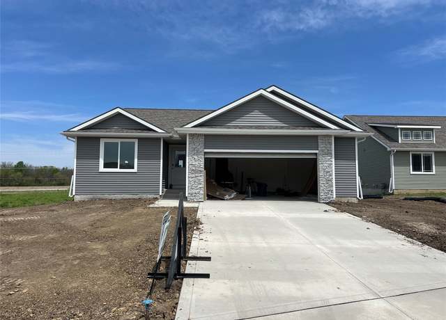 Property at 25091 Bluebird Cir, Adel, IA 50003, 3 beds, 2 baths