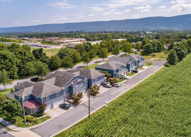 Property at 252 Parkside Ct, Woodstock, VA 22664, 3 beds, 2.5 baths