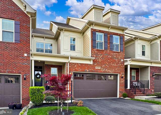 Property at 44251 Silverpalm Grove Ter, Leesburg, VA 20176, 3 beds, 3.5 baths