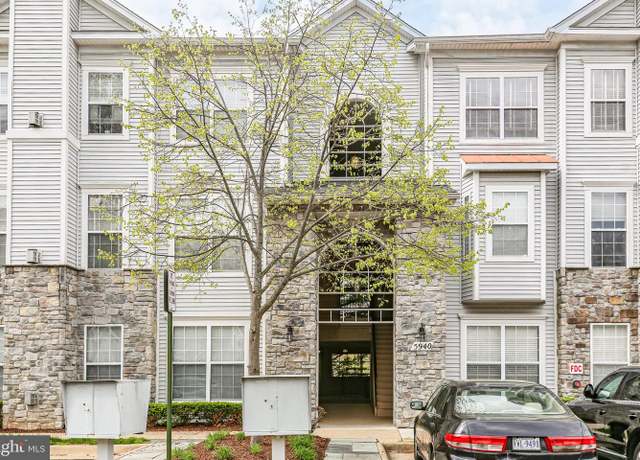Property at 5940 Founders Hill Dr #301, Alexandria, VA 22310, 3 beds, 3 baths