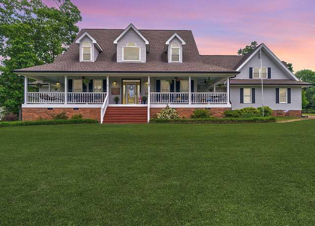 Property at 3100 Westside Country Dr, Fort Oglethorpe, GA 30742, 5 beds, 4.5 baths