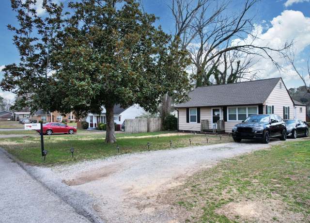 Property at 4922 Marylin Ln, Chattanooga, TN 37411, 3 beds, 2 baths