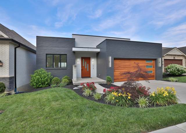 Property at 716 Western Ave, Covington, KY 41011, 3 beds, 2.5 baths