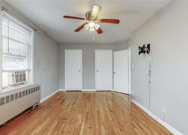 Property at 1561 Central Park Ave Unit I2, Yonkers, NY 10710, 1 bed, 1 bath