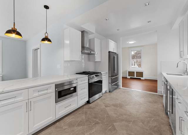 Property at 70 Normandy Rd, Yonkers, NY 10701, 6 beds, 2.5 baths