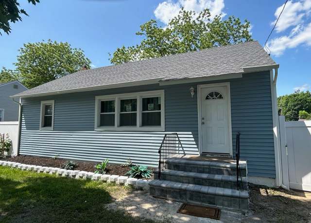 Property at 23 Cumberbach St, Wyandanch, NY 11798, 6 beds, 2 baths