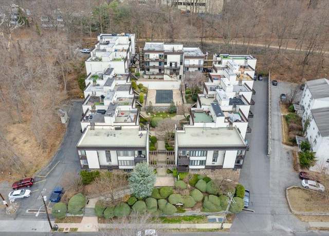Property at 1200 Warburton Ave #21, Yonkers, NY 10701, 2 beds, 2 baths