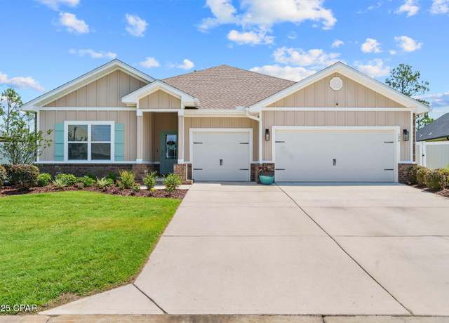 Property at 124 Talbot St, Panama City, FL 32409, 4 beds, 3.5 baths