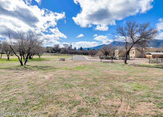 Property at 1086 E Amber Way, Camp Verde, AZ 86322