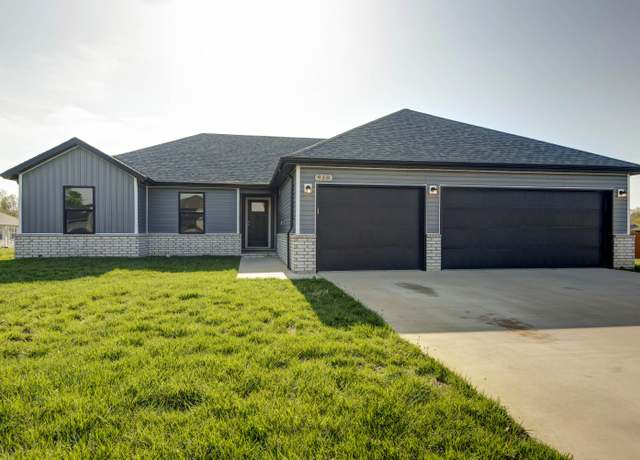 Property at 938 S Montpelier Ct, Republic, MO 65738, 4 beds, 2 baths
