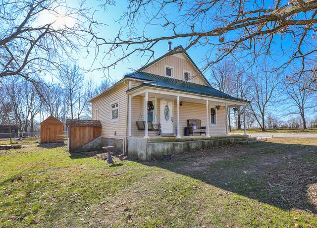 Property at 7410 State Highway M, Clever, MO 65631, 5 beds, 3 baths