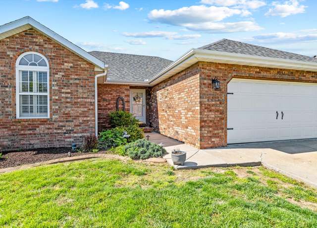 Property at 4732 W Curtice Dr, Battlefield, MO 65619, 3 beds, 2 baths