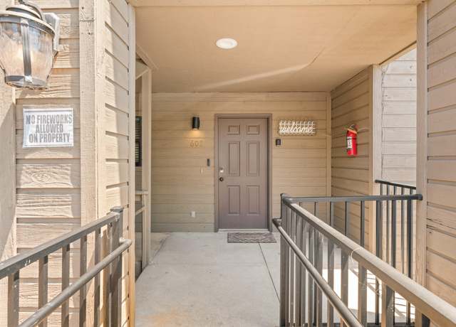 Property at 429 Chinquapin Cir #608, Branson, MO 65616, 2 beds, 2 baths