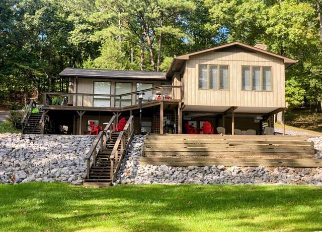 Property at 103 Loretta Ln, Gilbertsville, KY 42044, 4 beds, 3 baths