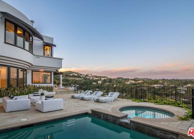 Property at 930 N Tigertail Rd, Los Angeles, CA 90049, 6 beds, 7 baths