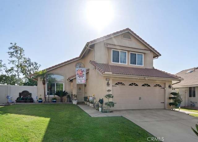 Property at 29159 Palm View Ln, Highland, CA 92346, 4 beds, 3 baths