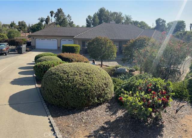 Property at 1103 Mcdonald Mdws, Fallbrook, CA 92028, 3 beds, 2.5 baths