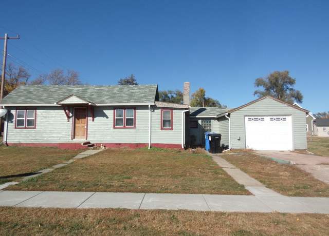 Property at 200 E 4th St, Bridgewater, SD 57319, 2 beds, 1 bath