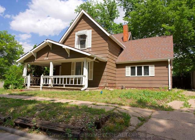 Property at 618 N Saunders Ave, Hastings, NE 68901, 3 beds, 1 bath