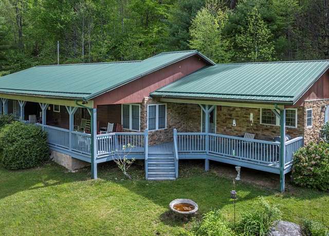 Property at 267 Sturgills Rd, Mouth Of Wilson, VA 24363, 3 beds, 2.5 baths