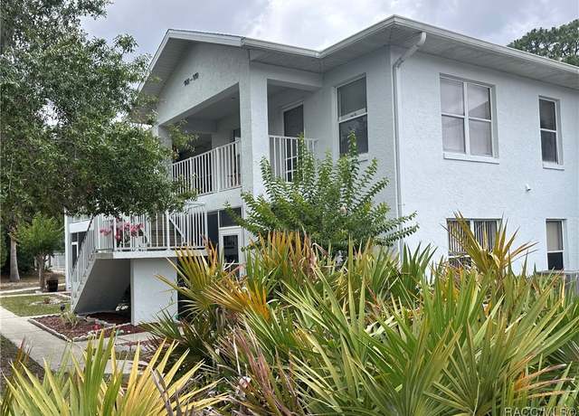 Property at 915 SE Mayo Dr, Crystal River, FL 34429, 1 bed, 1 bath