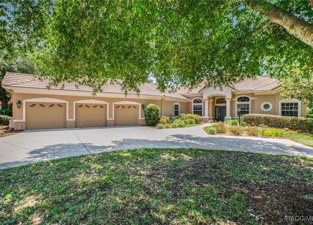 Property at 1993 N Eagle Chase Dr, Hernando, FL 34442, 4 beds, 3 baths