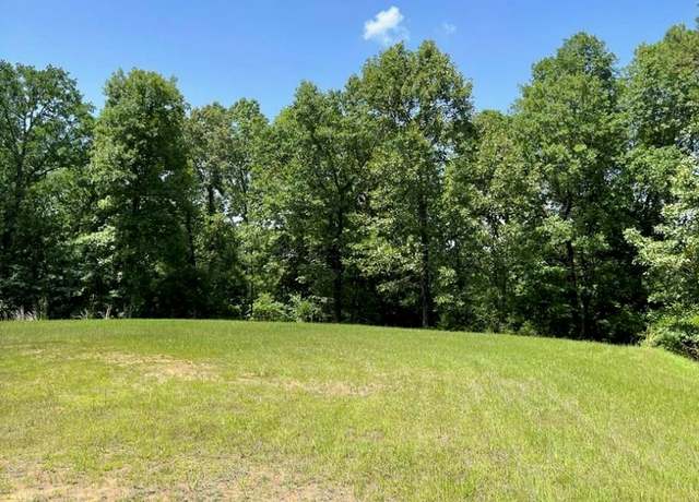 Property at 2002 Highlands Cir, Oxford, MS 38655
