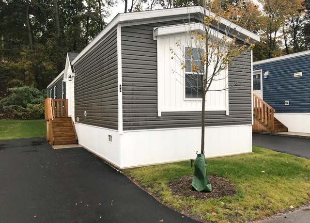 Property at 30 Windward Way Not Applicable, Stony Point, NY 10980, 3 beds, 2 baths