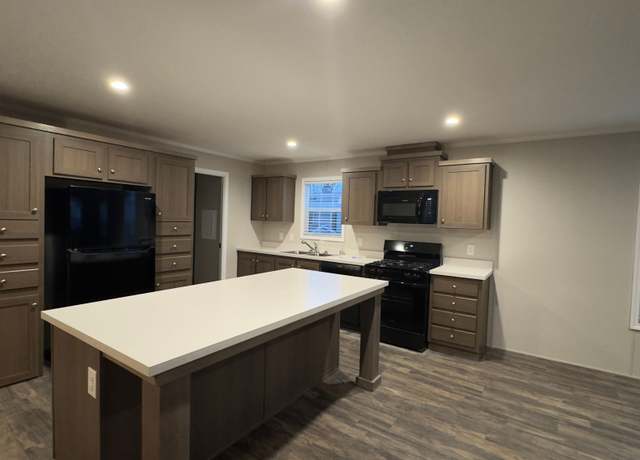 Property at 30202 Clarinette Ct, Novi, MI 48377, 4 beds, 2 baths