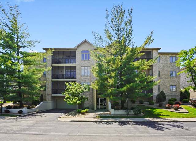 Property at 6321 Pine Ridge Ct Unit 2D, Tinley Park, IL 60477, 2 beds, 2 baths