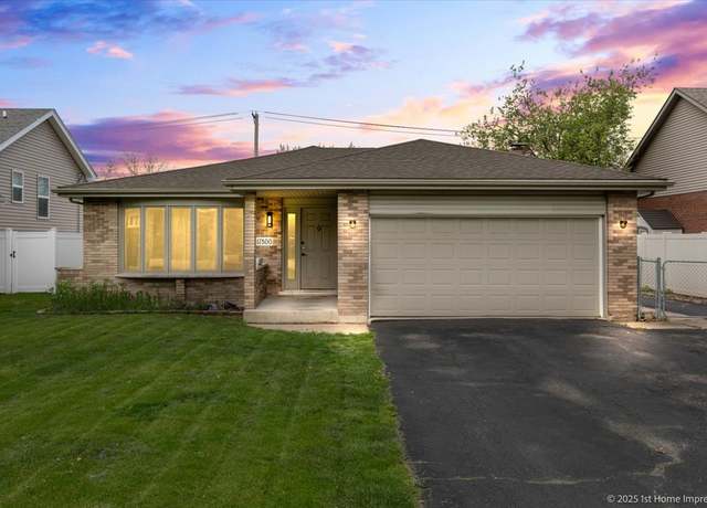 Property at 17800 Ridgeland Ave, Tinley Park, IL 60477, 3 beds, 2.5 baths