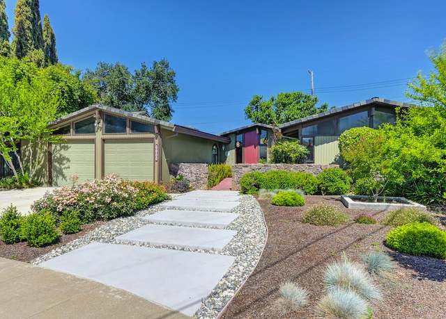 Property at 9310 La Diana Ct, Elk Grove, CA 95624, 3 beds, 2 baths