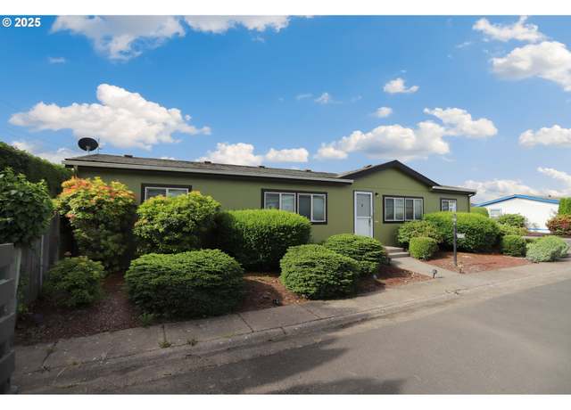 Property at 3700 Babcock Ln #122, Eugene, OR 97401, 3 beds, 2 baths