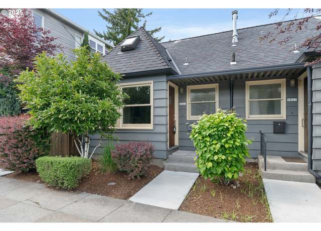 Property at 2821 SE Hawthorne Blvd, Portland, OR 97214, 3 beds, 2 baths