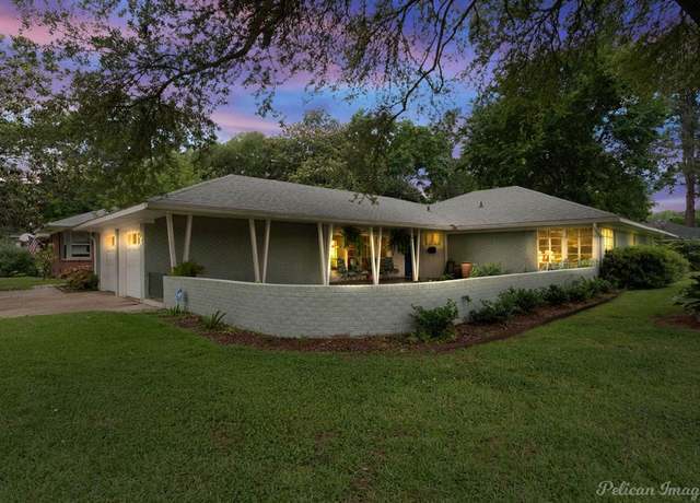 Property at 402 Monrovia St, Shreveport, LA 71106, 3 beds, 2.5 baths