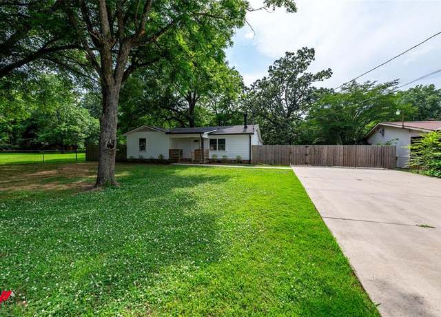 Property at 9472 Ranch Ln, Shreveport, LA 71106, 3 beds, 2 baths